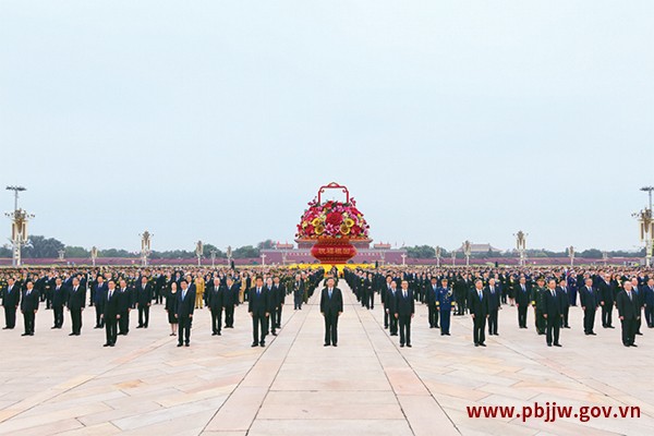 《求是》杂志发表习近平总书记重要讲话《更好把握和运用党的百年奋斗历史经验》